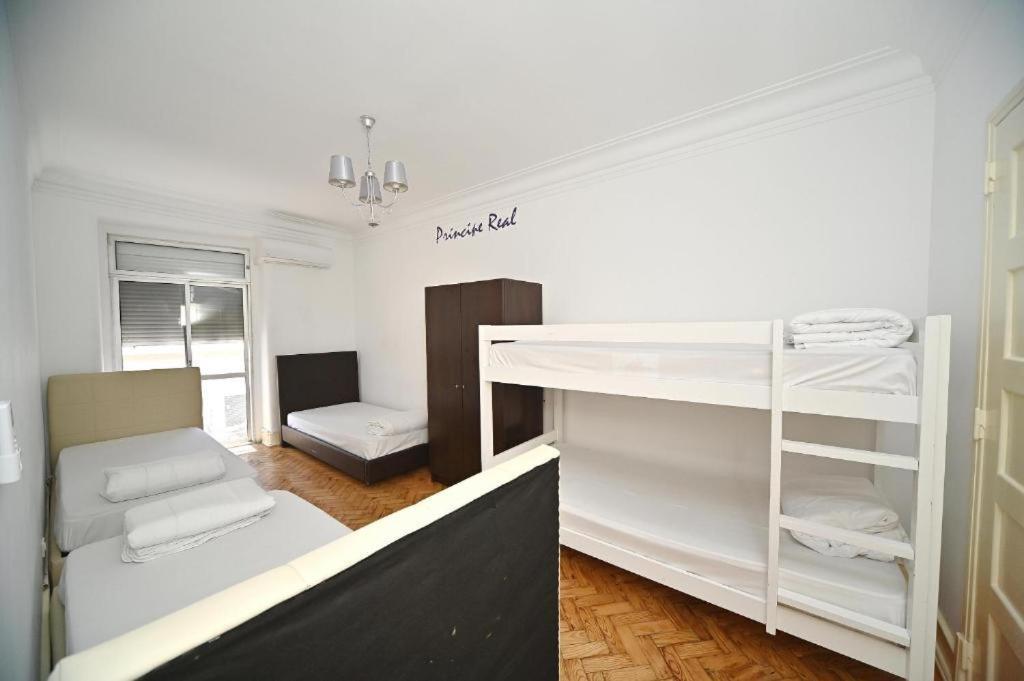 Brother's Guest house