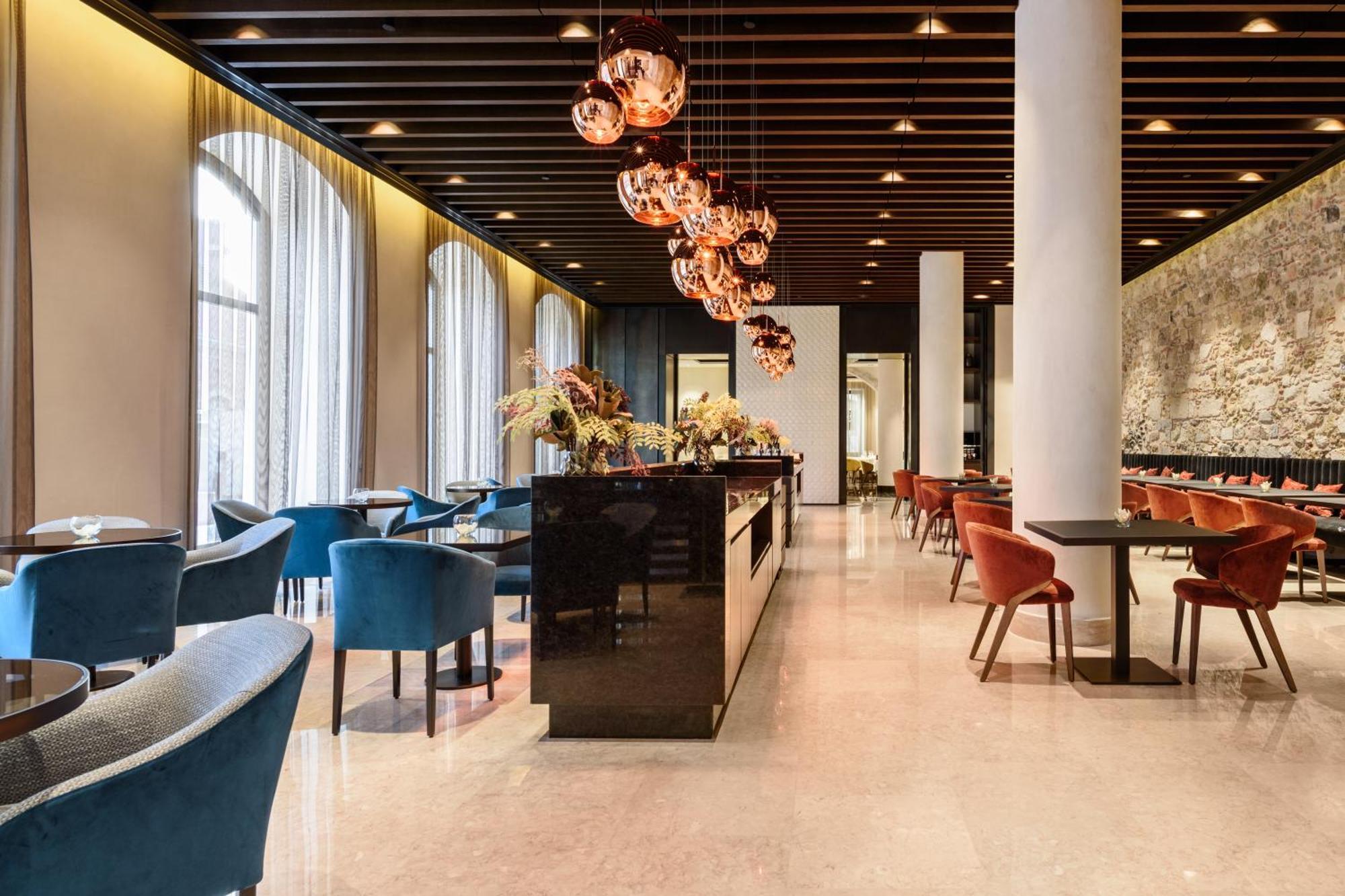 Eurostars Museum Hotel 5*