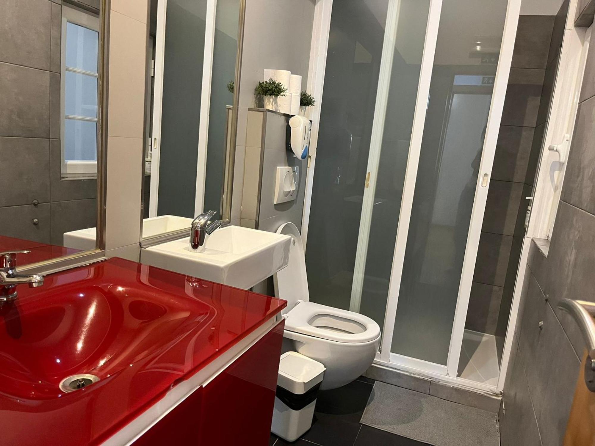 2 Bedroom - Bairro Alto Appartement
