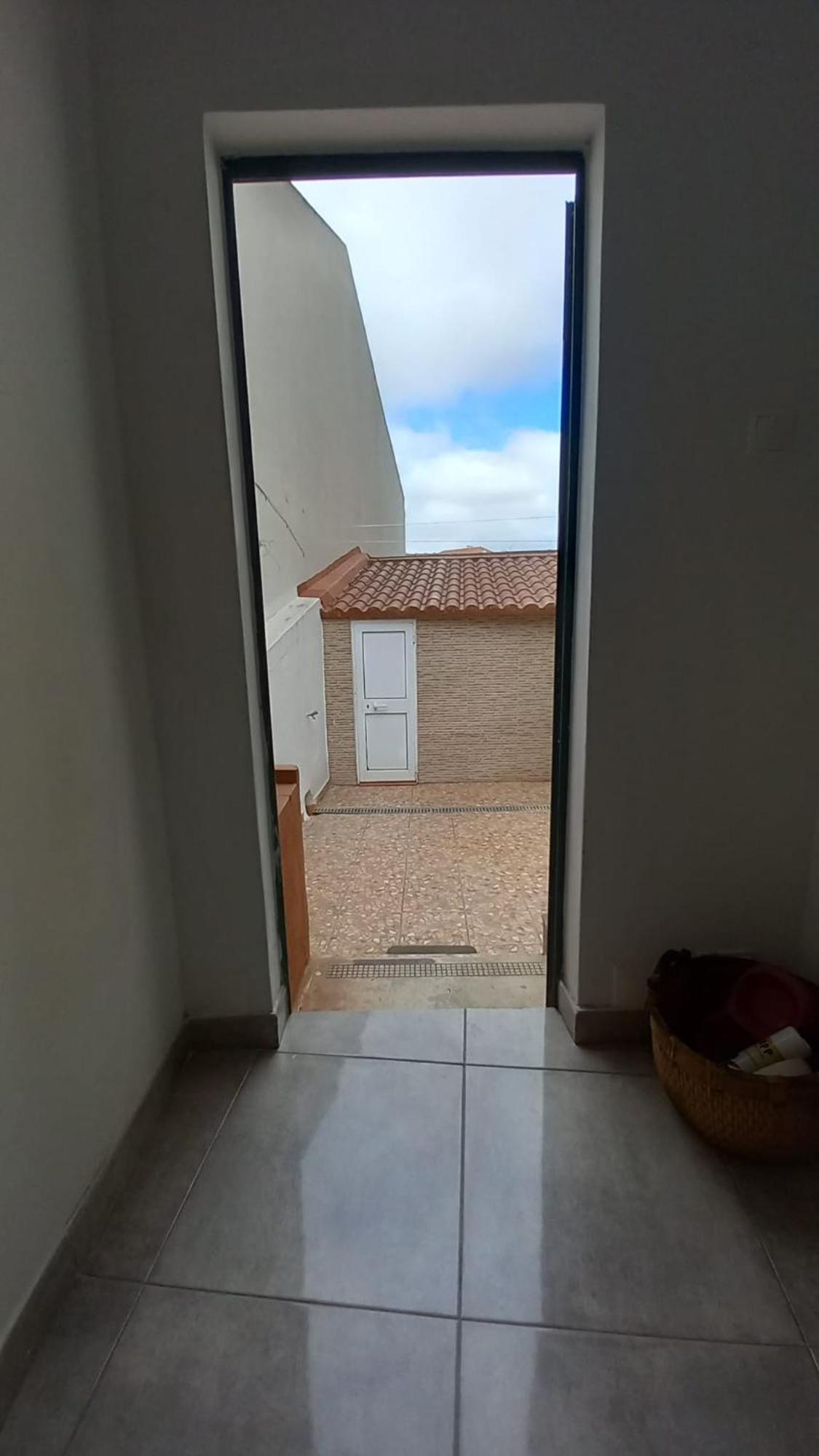 Alvito - Comfortable With Private Bathroom Séjour chez l'habitant