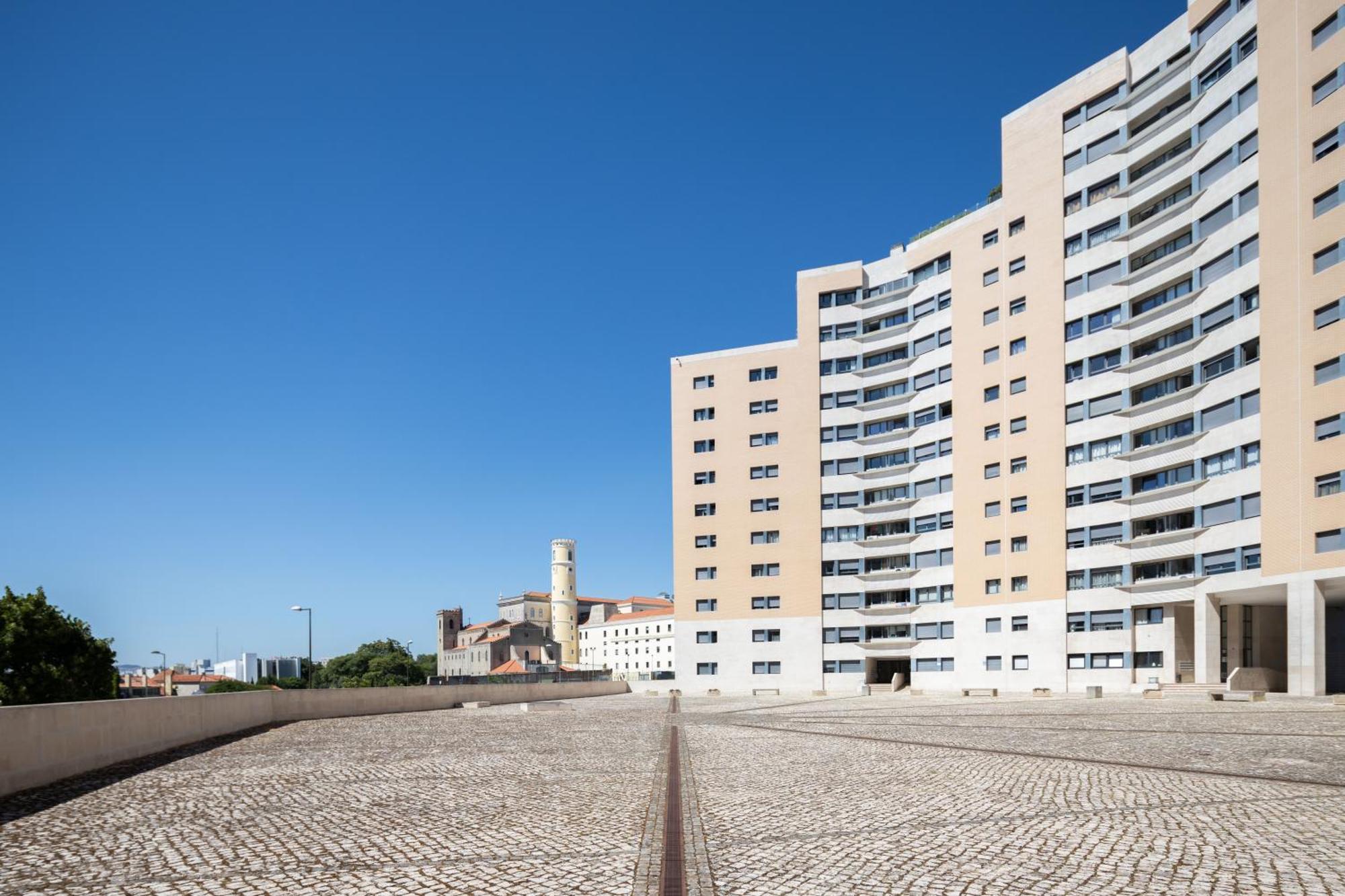Relax Pool Apart. Parking&garden! Apartment