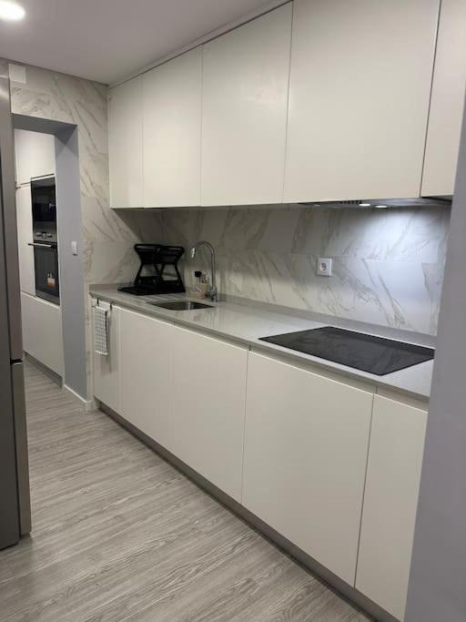 Duplex Com Jacuzzi Em Olival Basto Appartement *