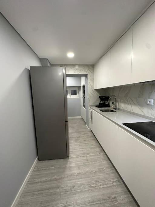 Duplex Com Jacuzzi Em Olival Basto Appartement *