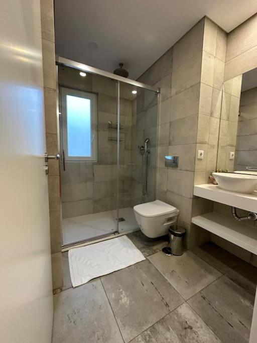 Duplex Com Jacuzzi Em Olival Basto Lisboa
