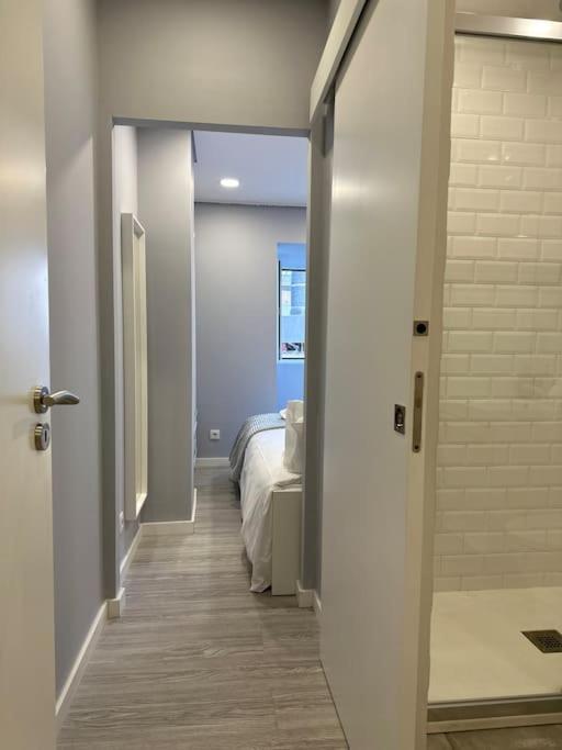 Duplex Com Jacuzzi Em Olival Basto * Lisboa