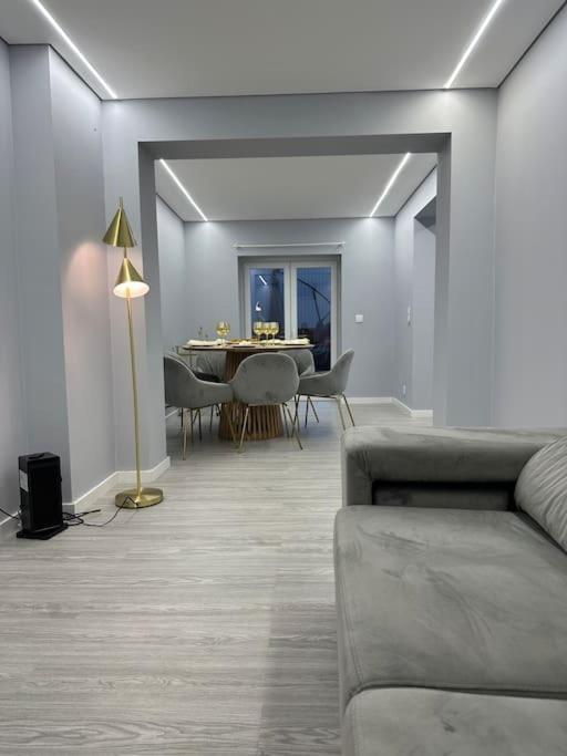 Appartement Duplex Com Jacuzzi Em Olival Basto