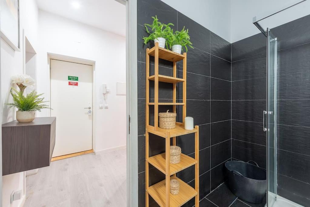 Modern Rustic In Graca Appartement *