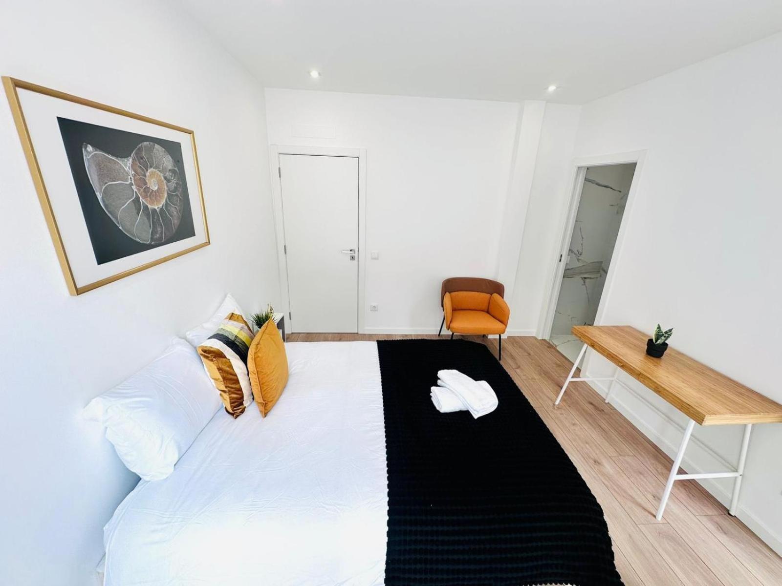 Center 3 Bedroom Flat Next To Avenida Almirante Reis Apartment Lisbon