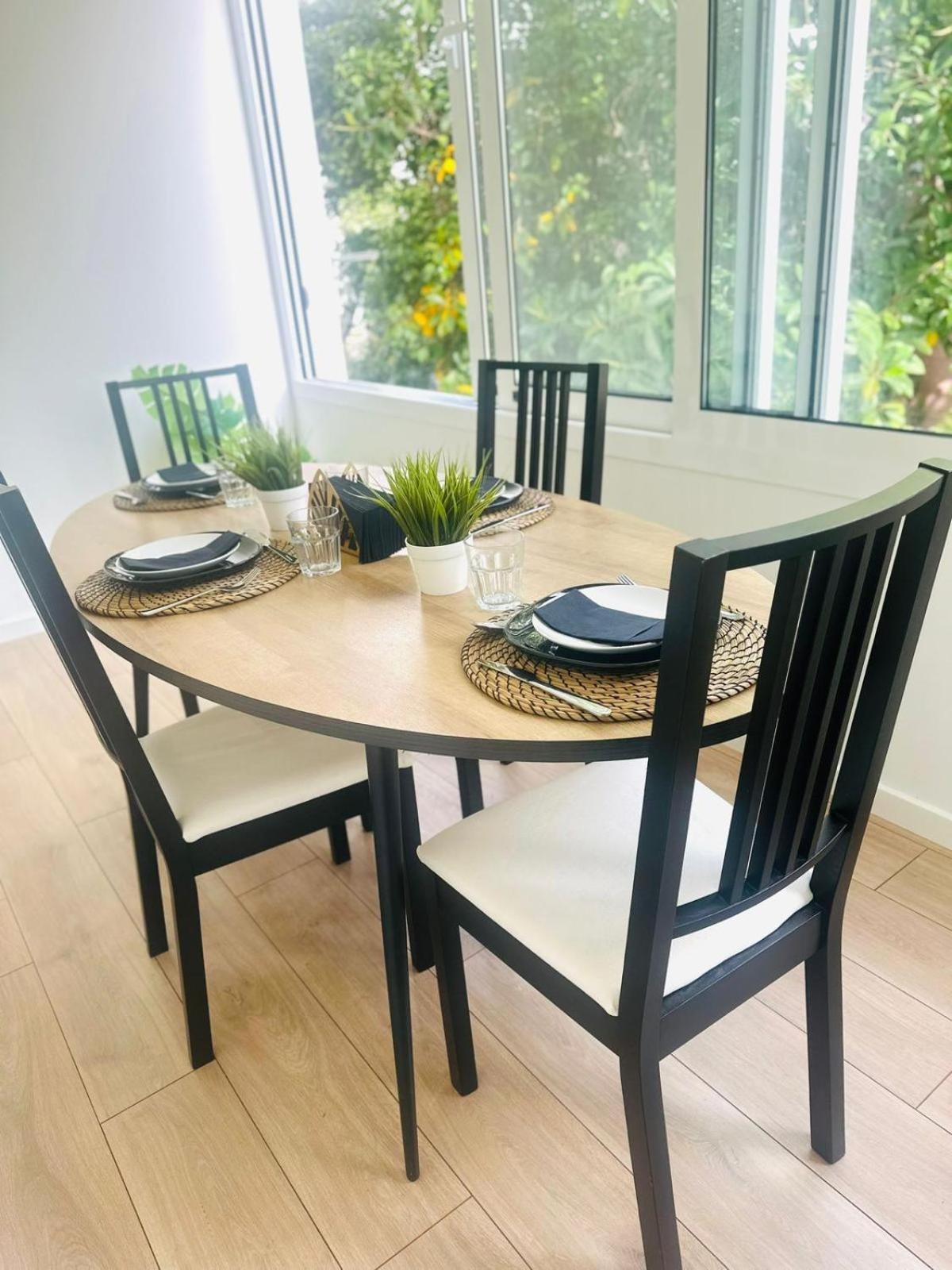 Apartment Center 3 Bedroom Flat Next To Avenida Almirante Reis *