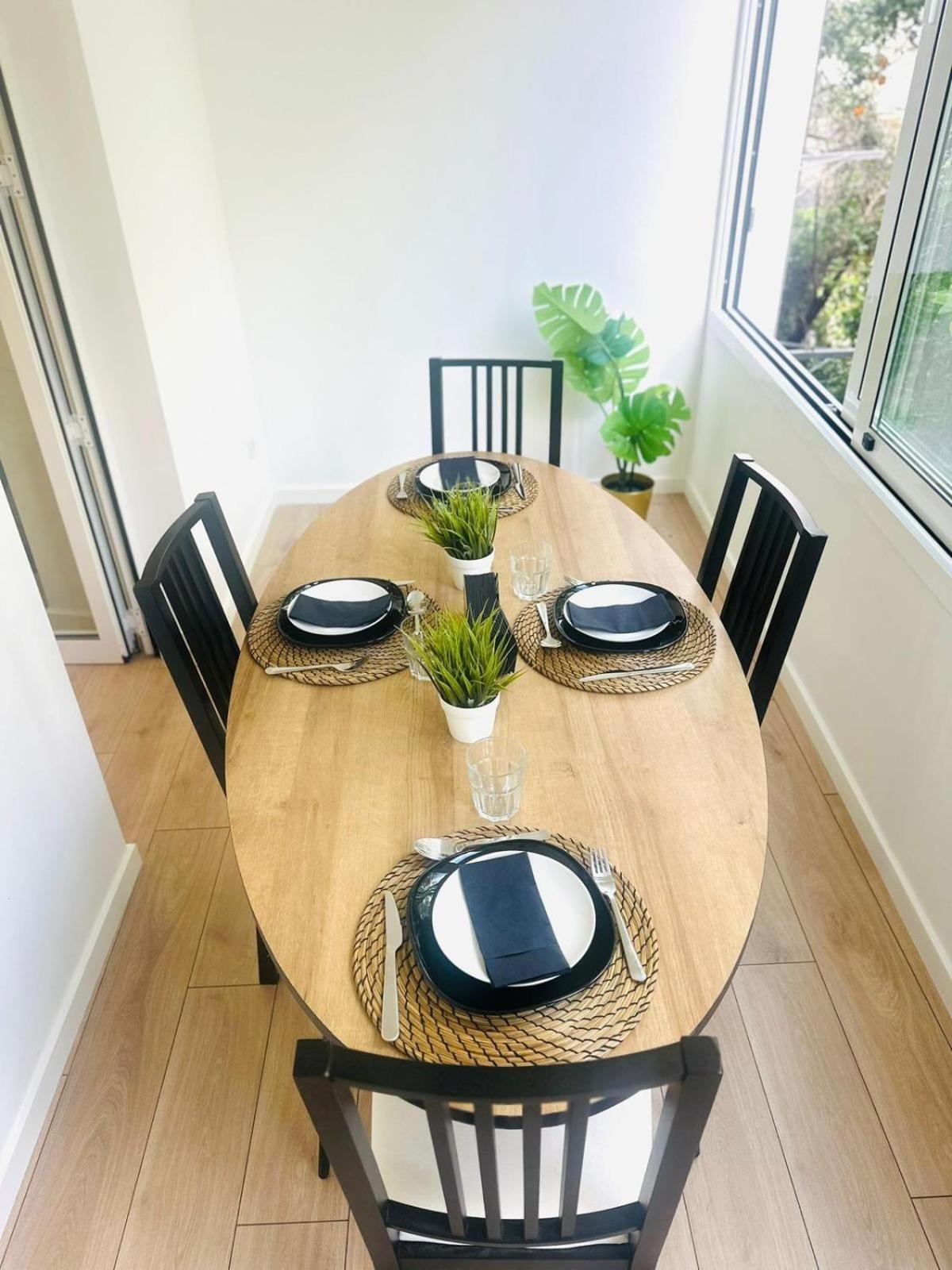 Apartment Center 3 Bedroom Flat Next To Avenida Almirante Reis Lisbon