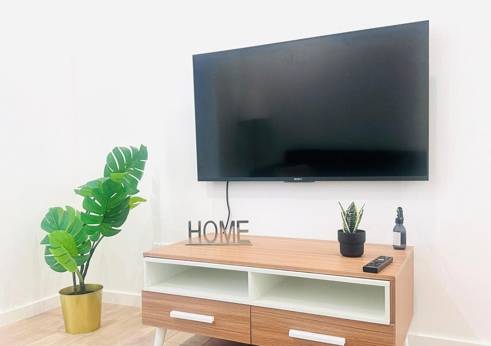 Center 3 Bedroom Flat Next To Avenida Almirante Reis Lisbon