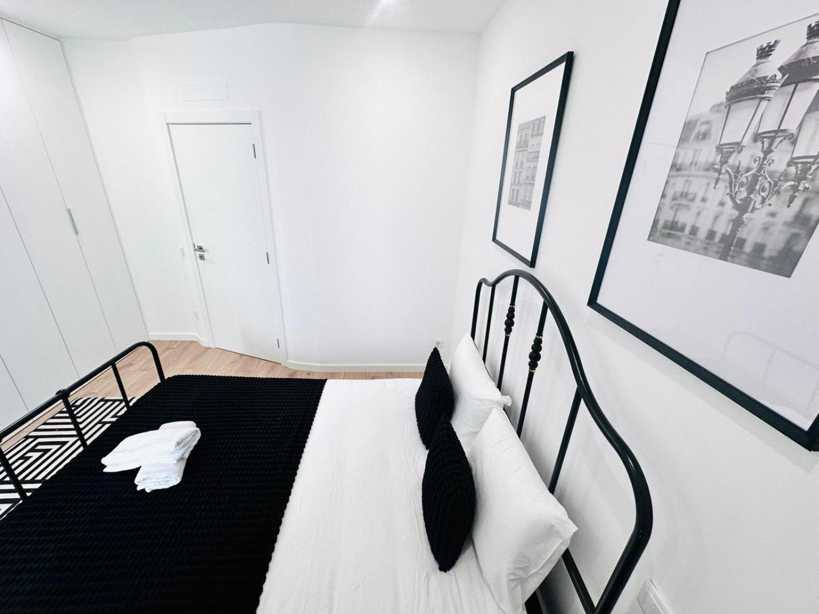 Center 3 Bedroom Flat Next To Avenida Almirante Reis