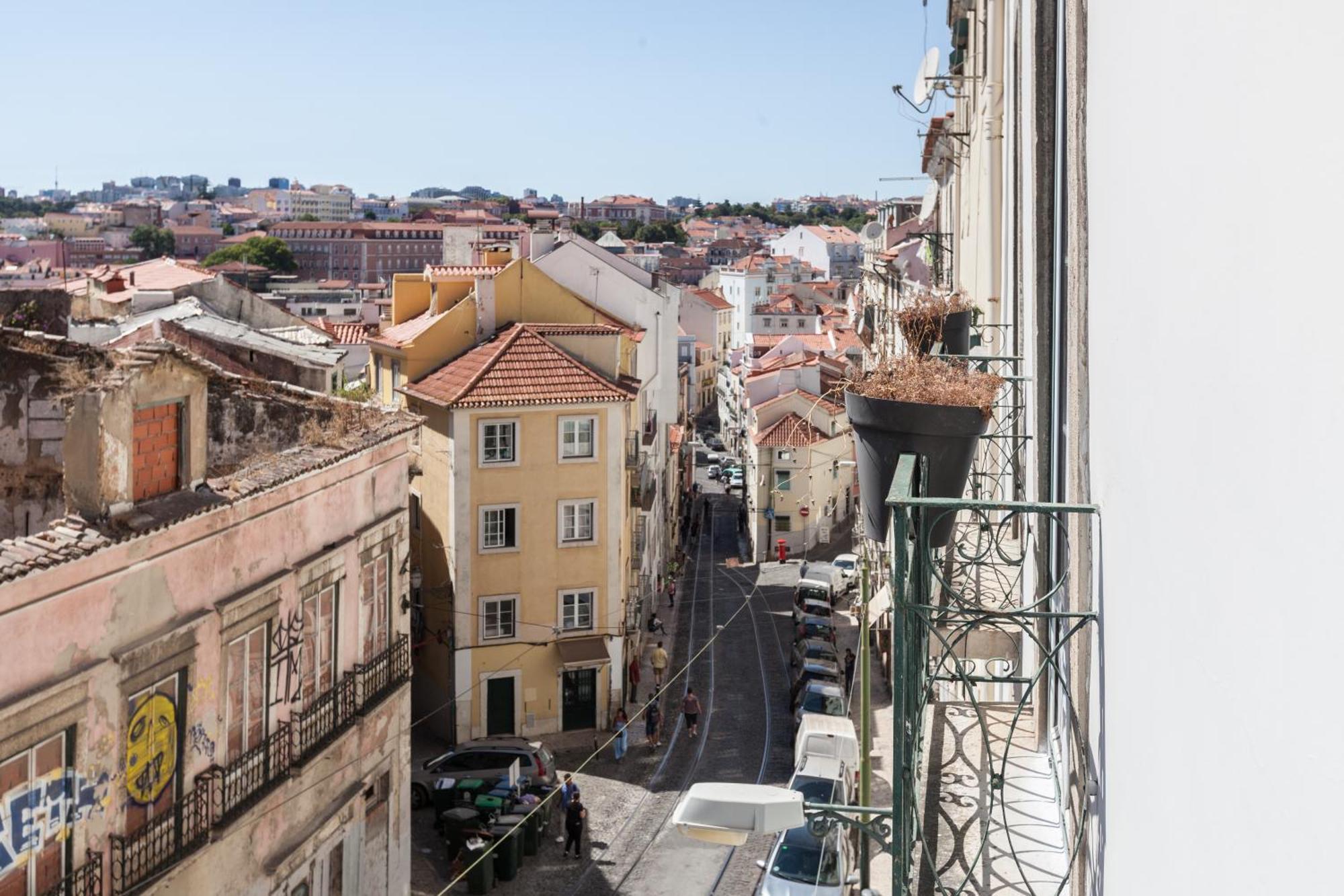 Flh Castle Duplex With Terrace Appartement Lissabon