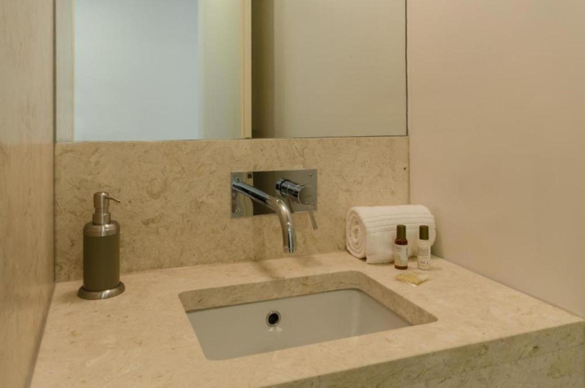 Casas D'mouraria Apartment *