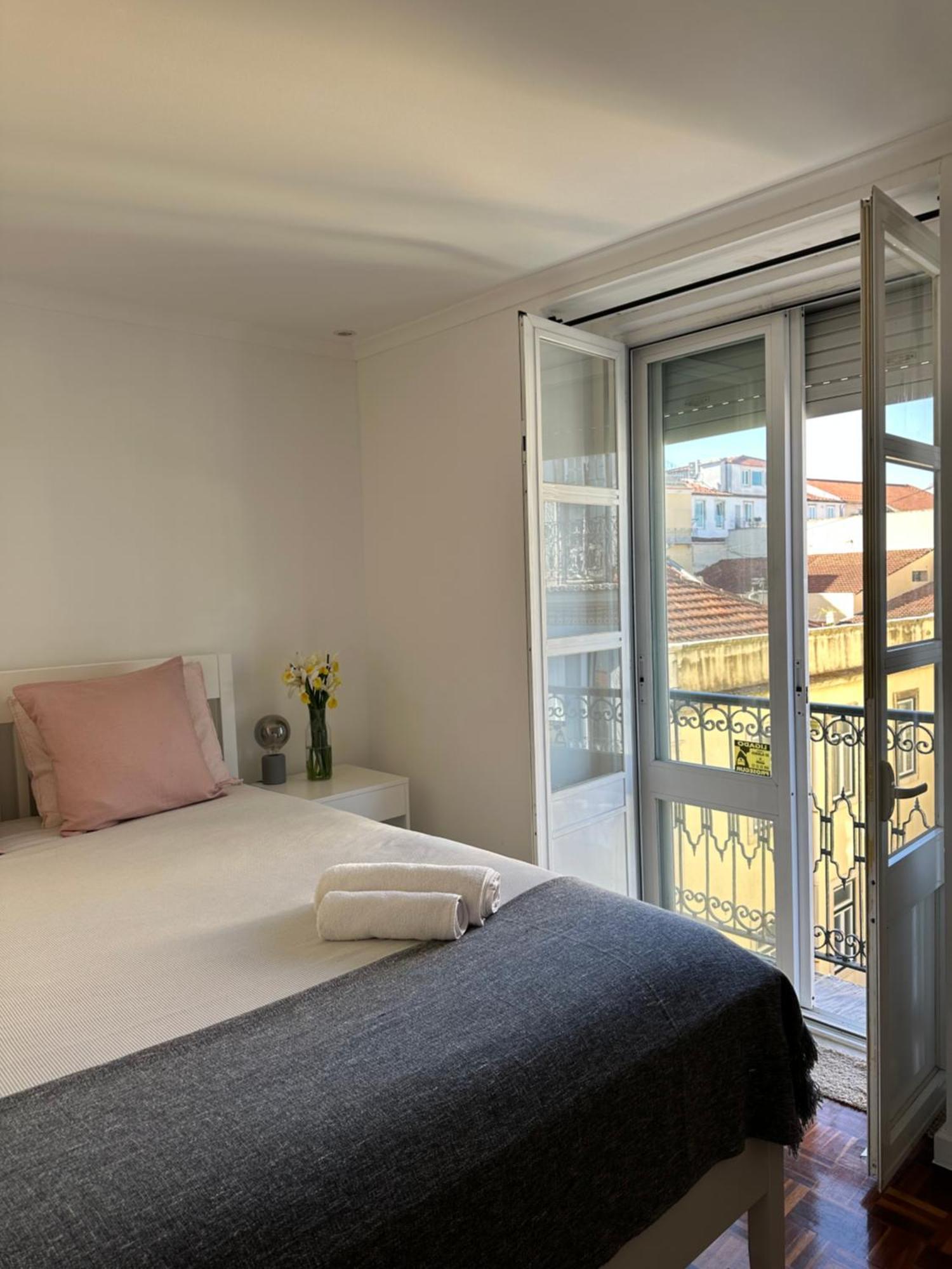 Quarto Com Wc Privativo Em Casa Partilhada Séjour chez l'habitant Lisboa