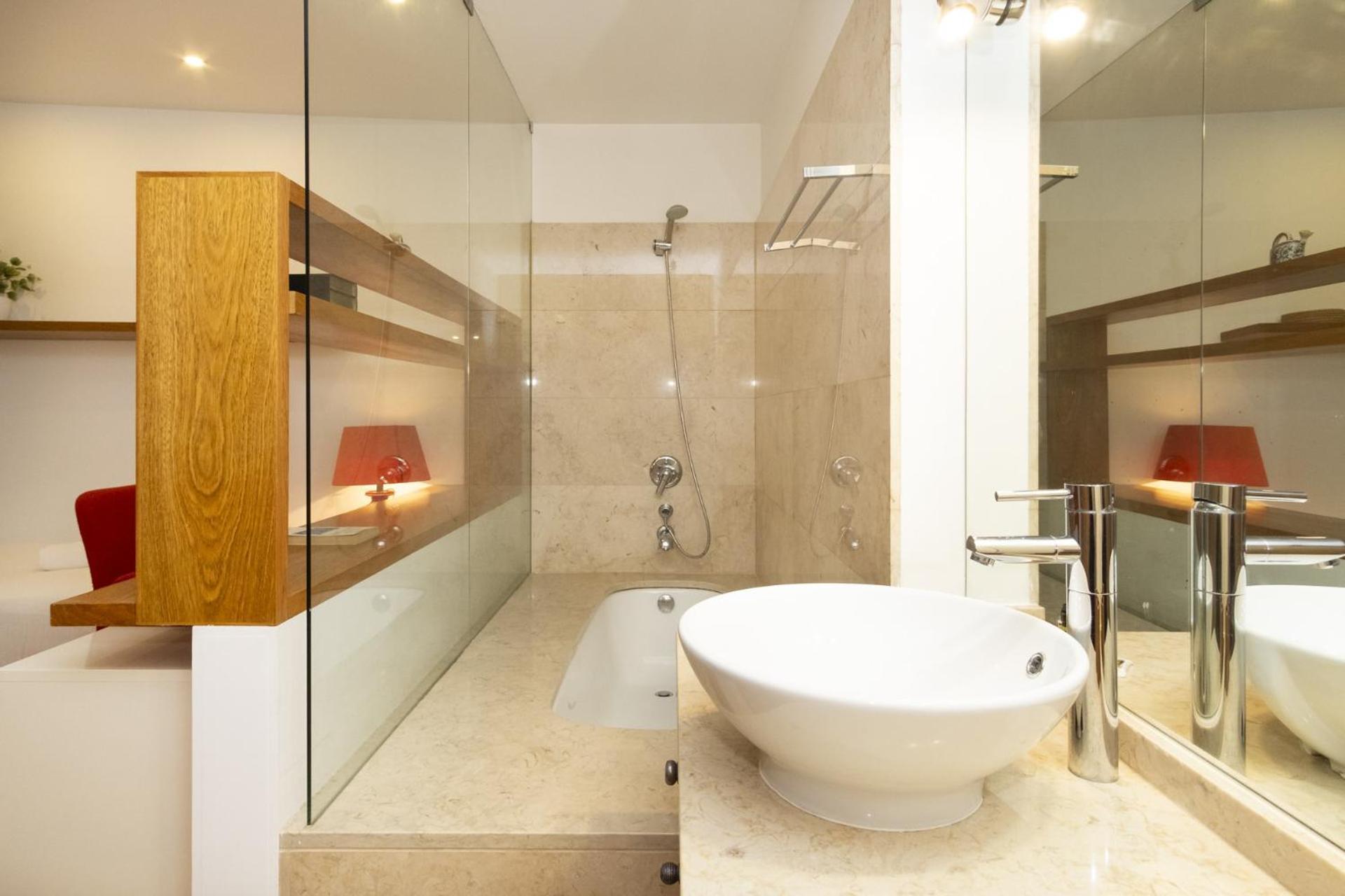 Appartement With Terrace In Downtown - Ttl279