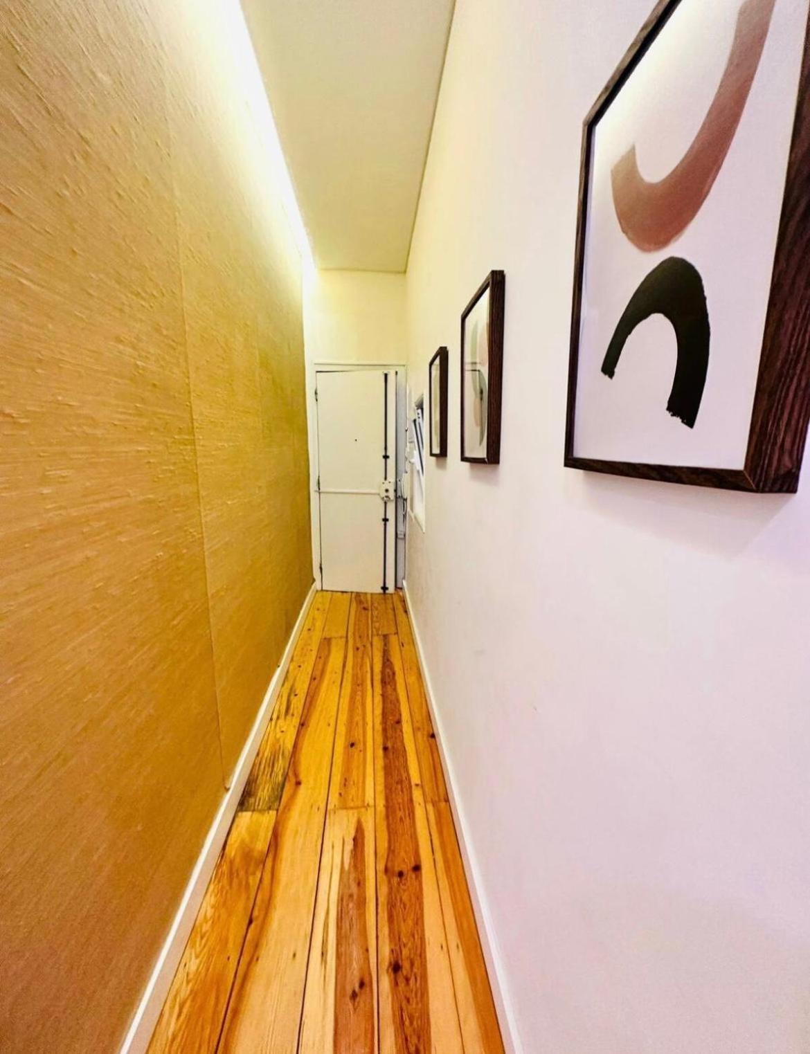 Ourique Center Executive Flat