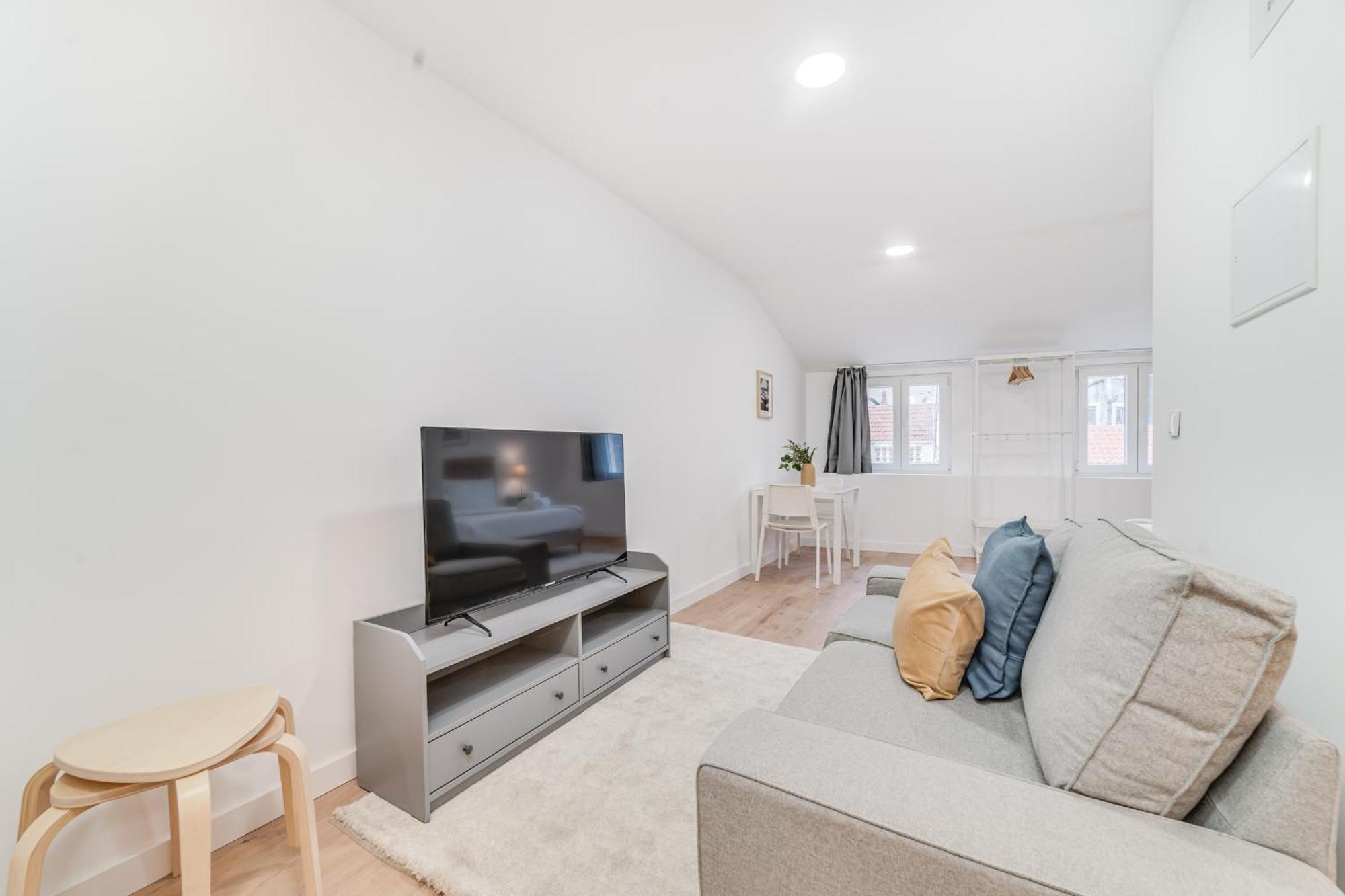 Apartamento By The River - Alcantara *