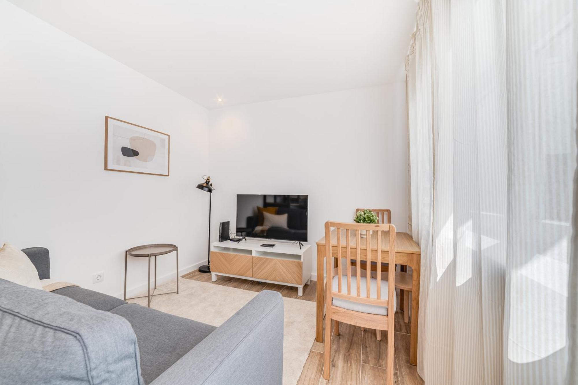 Appartement Campolide Duplex *