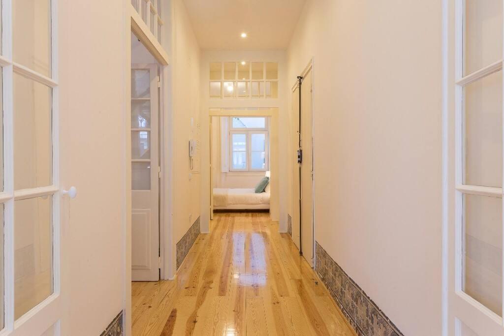 Chiado - In Apartment