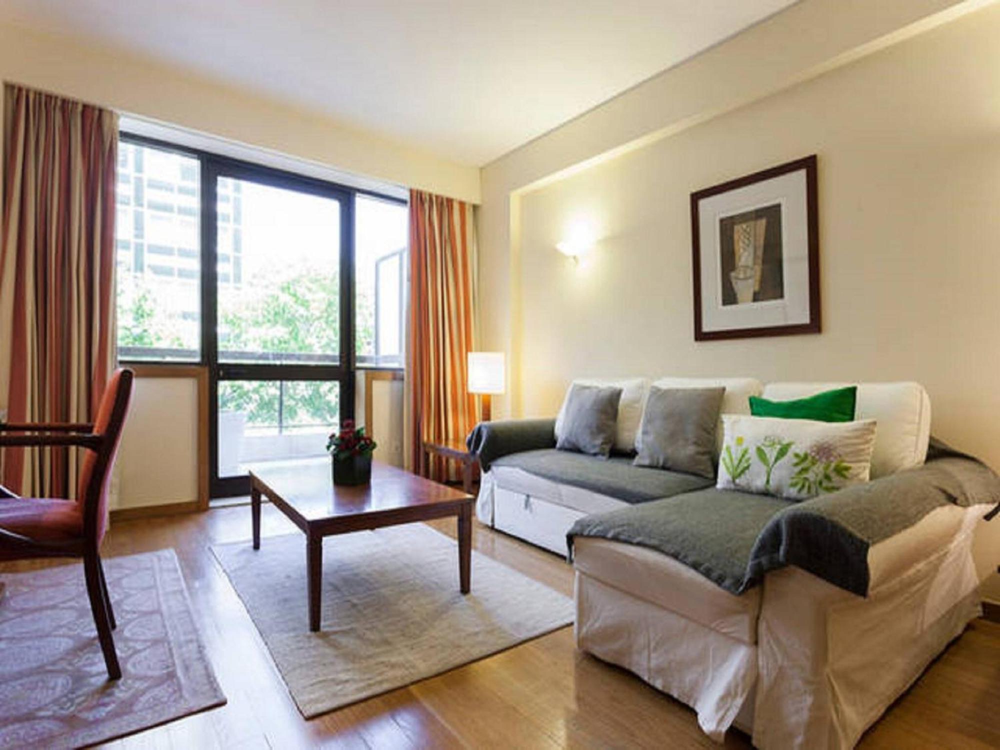 Apartment In The Heart Of Lisbon-altis Lissabon