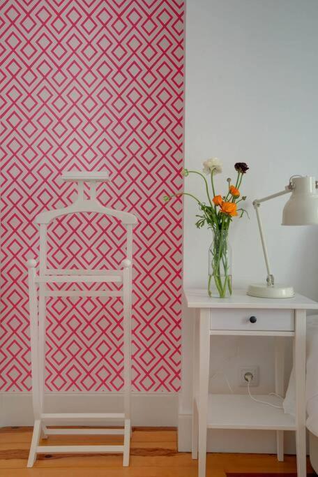 Tracey & Neill's Place In Principe Real Apartment Lisbon