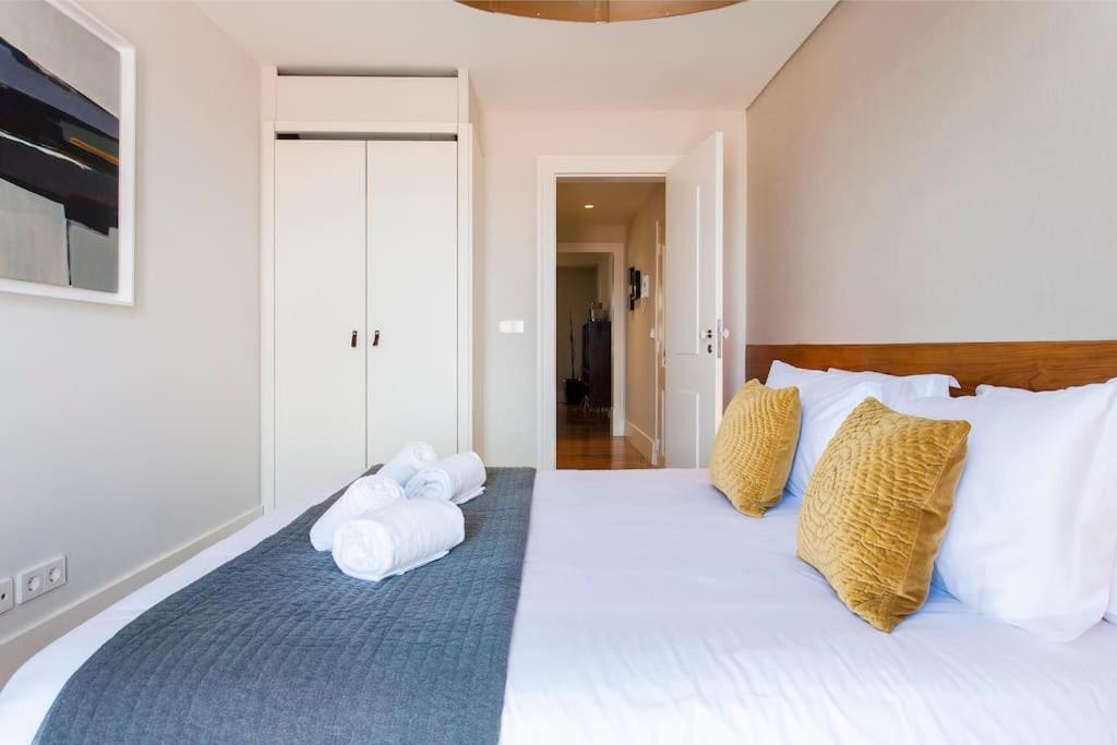 Bica Lux Secret Terrace 2-bedroom Apartment