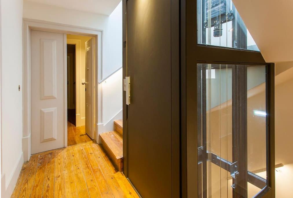 Apartment Bica Lux Secret Terrace 2-bedroom Lissabon