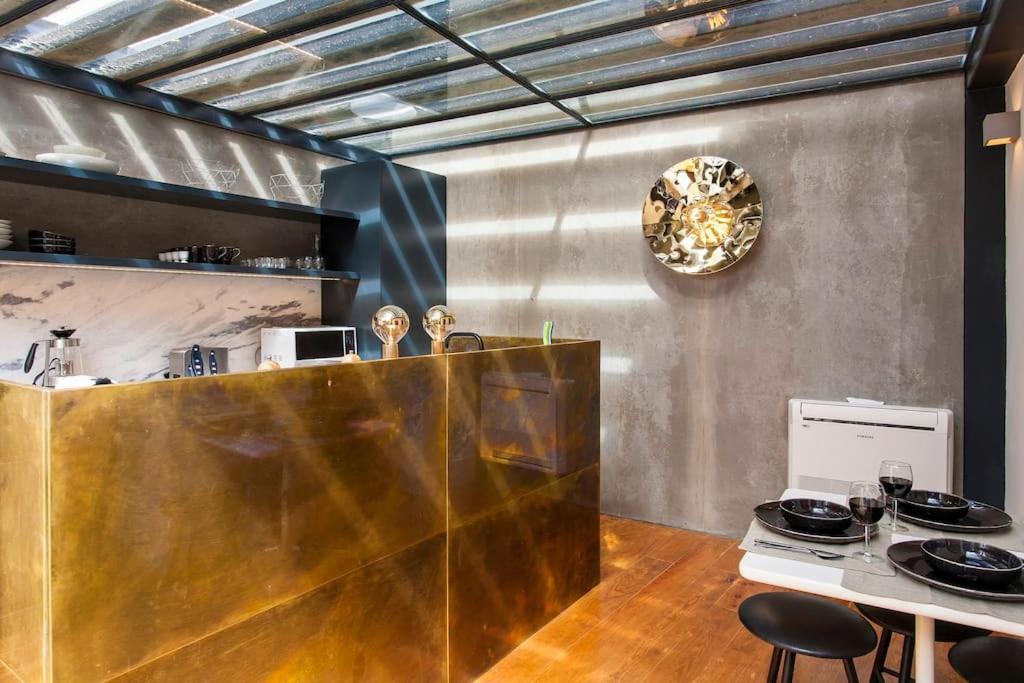 Bica Lux Secret Terrace 2-bedroom Apartment Lissabon