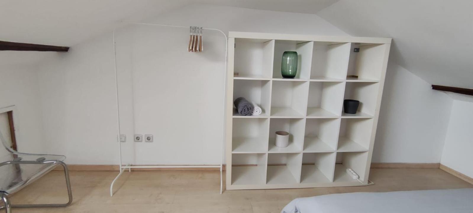 Quarto Aconchegante Com Varanda E Vista No Chiado Homestay *