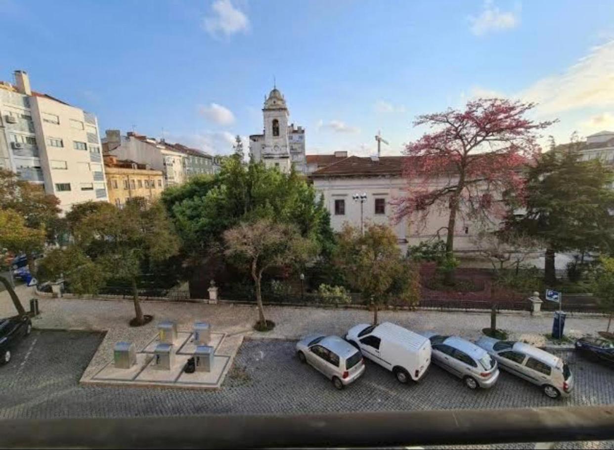 Montaj Apartamento *