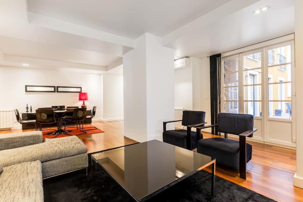 Appartement Chiado Deluxe Terrace 3 Bedroom
