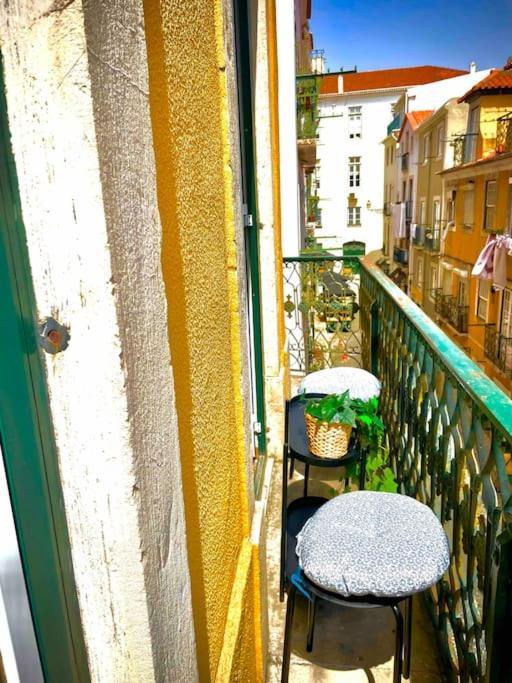 Charming Flat In Chiado-lisbon Apartment Lissabon