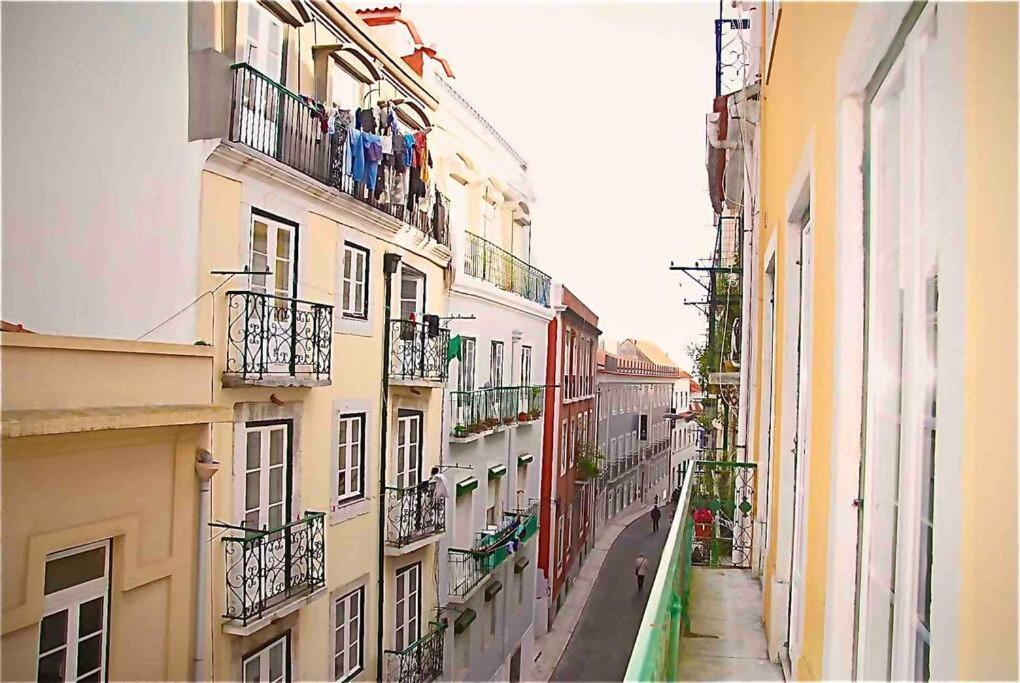 Apartment Charming Flat In Chiado-lisbon
