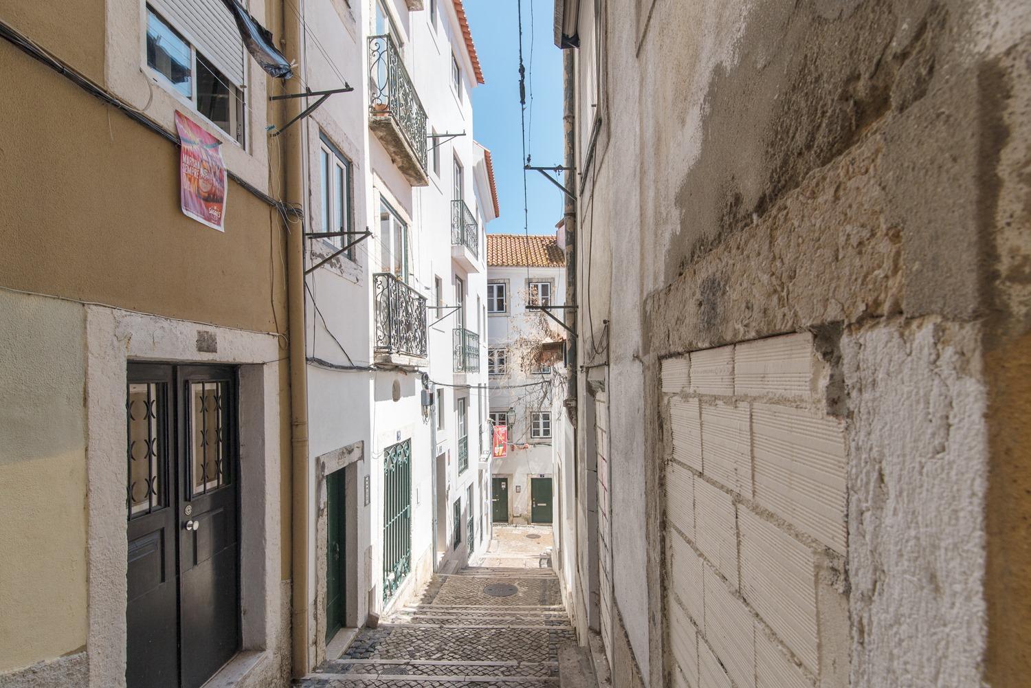Alfama Com Alma Apartment *