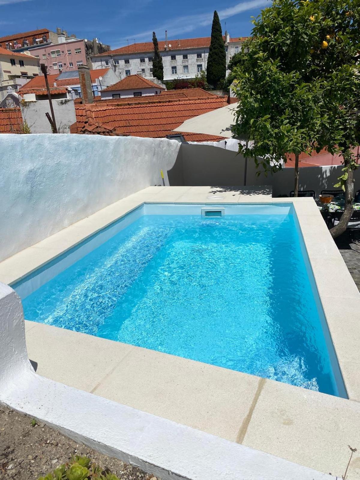 Castelo Terrace Lisbon