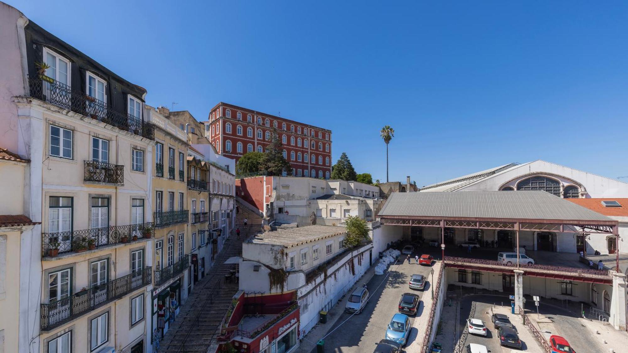 Appartement Carmo 43 *