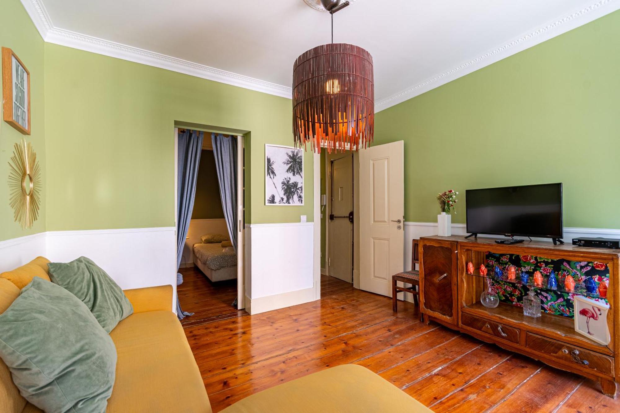 In The Typical Neighborhood- Graca Apartment Lisbon