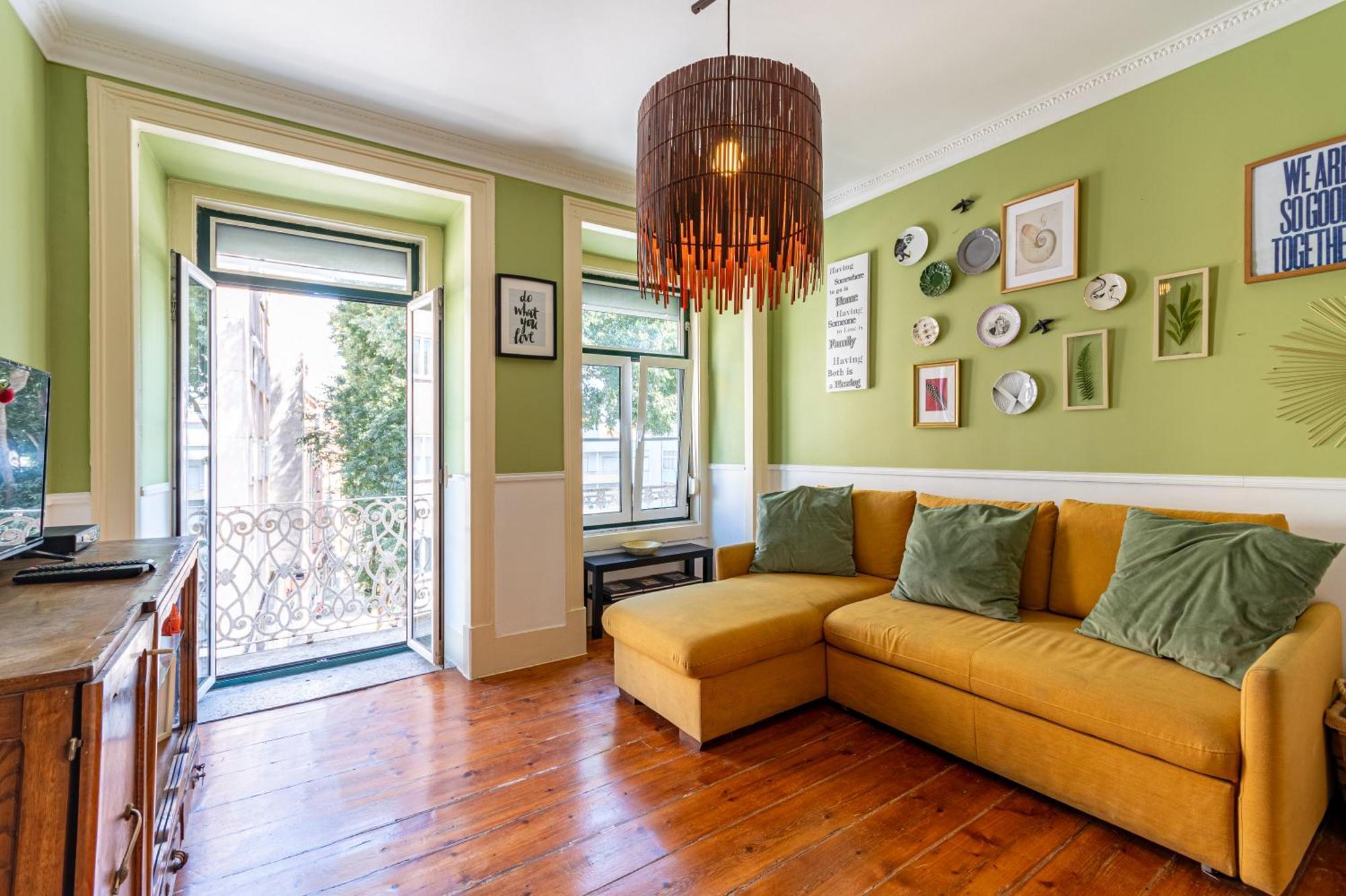 In The Typical Neighborhood- Graca Apartment *