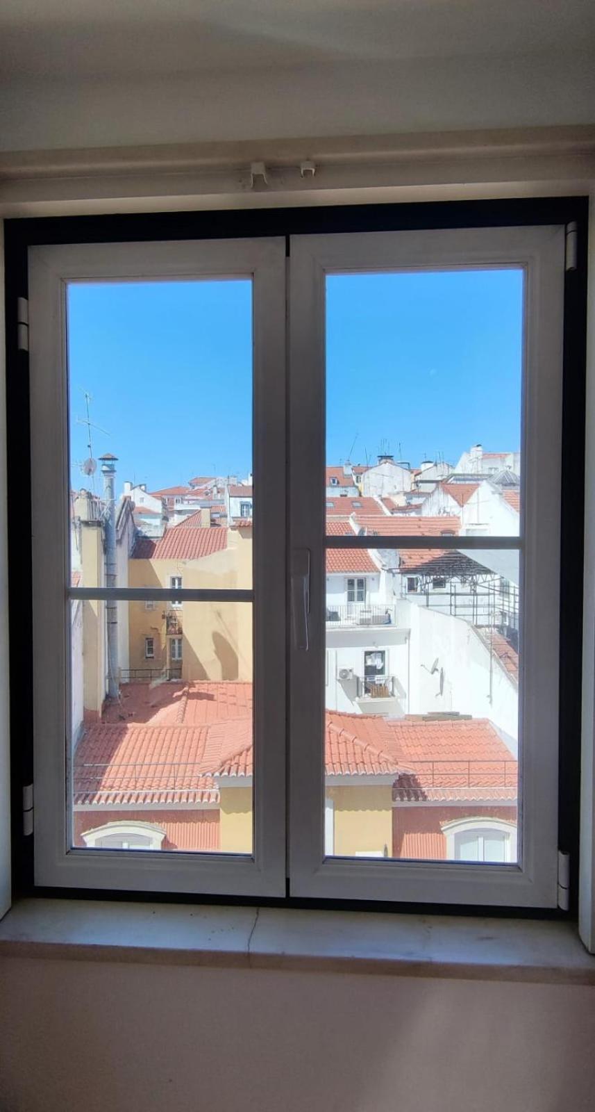 Quartos No Bairro Alto De Em Acomodacao Partilhada Séjour chez l'habitant *