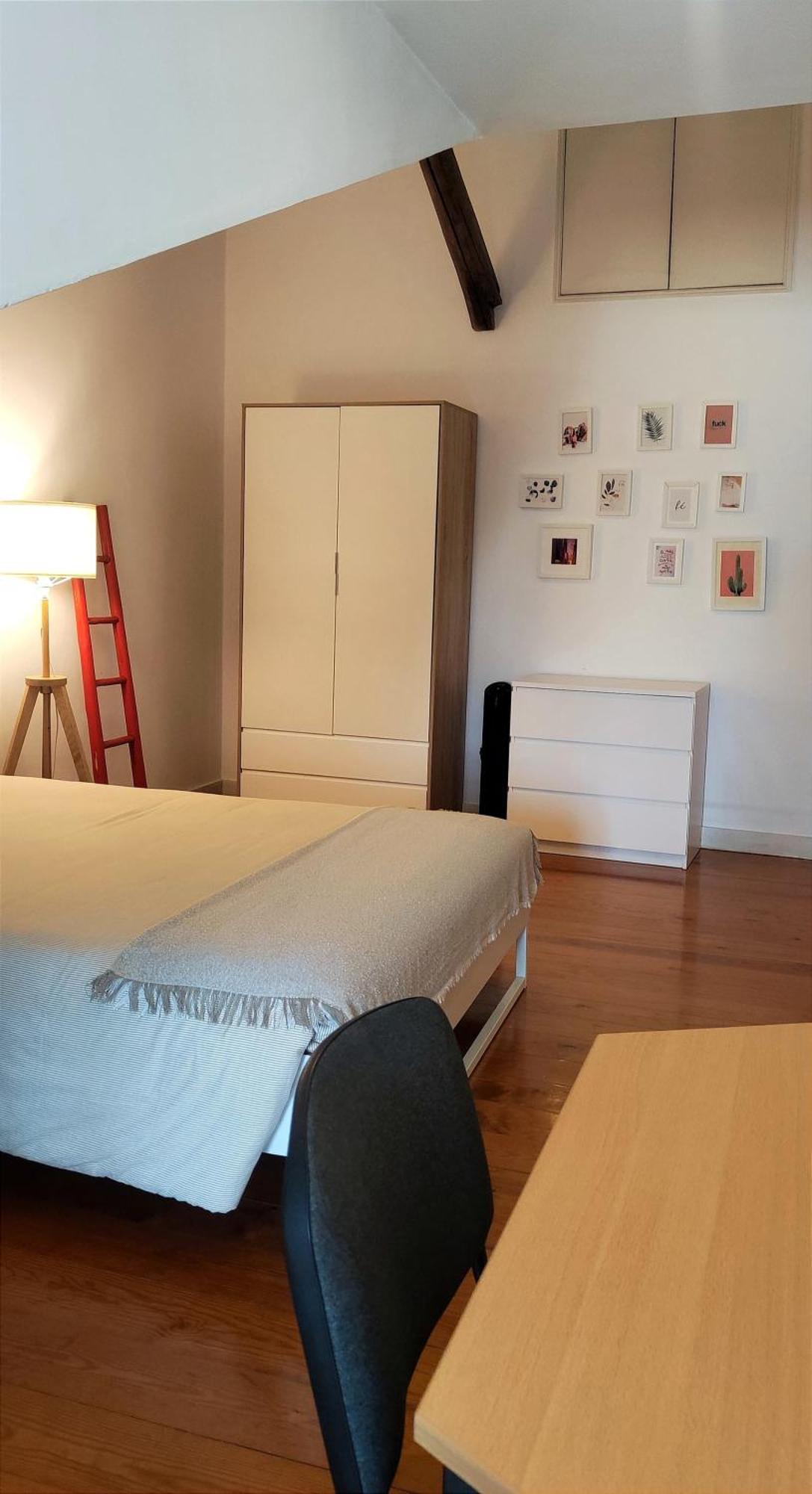 Séjour chez l'habitant Quartos No Bairro Alto De Em Acomodacao Partilhada Lisboa