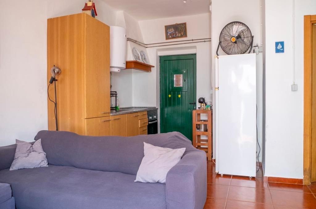 Front House Lisboa