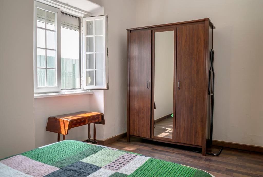 Front House Lisboa