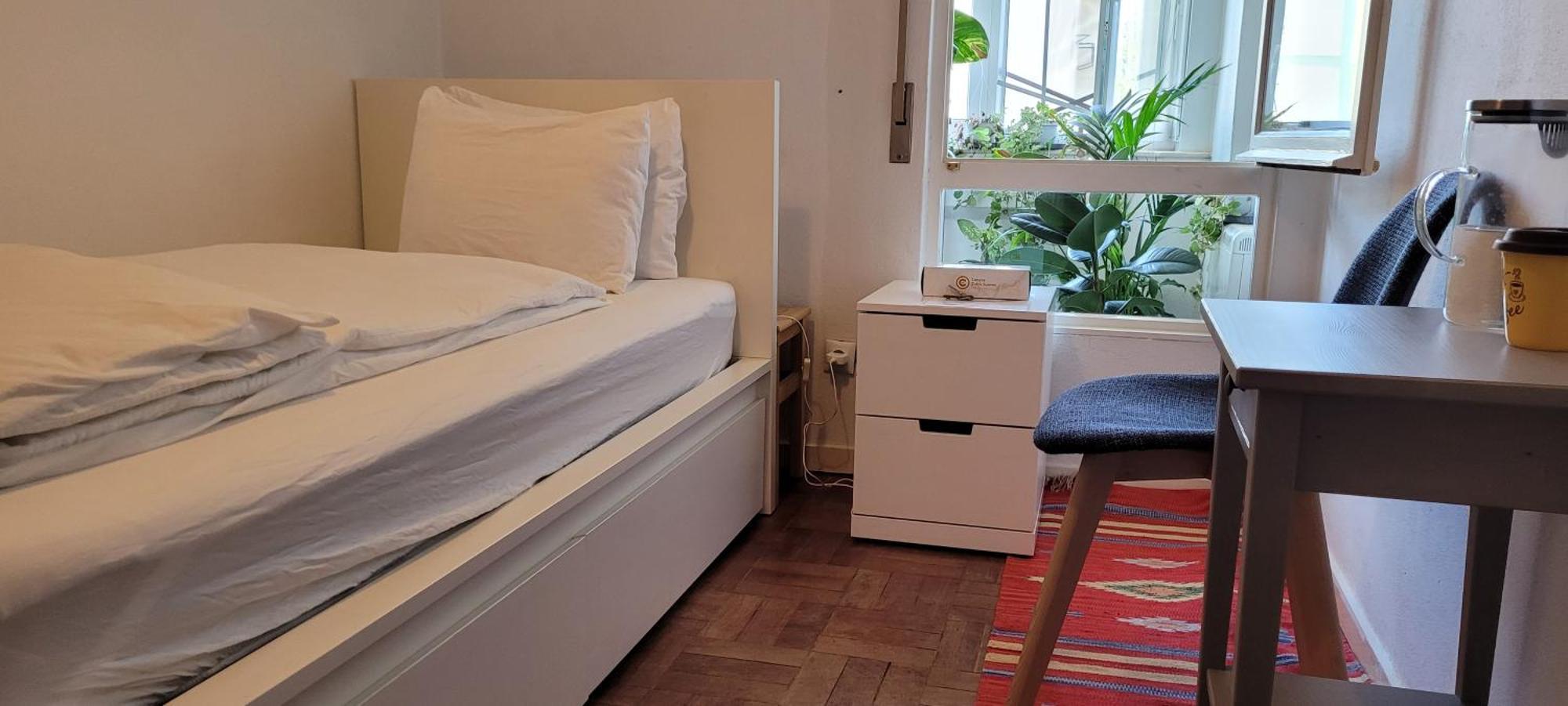 Cozy Near Airport , Metro And Train Station * Lisboa