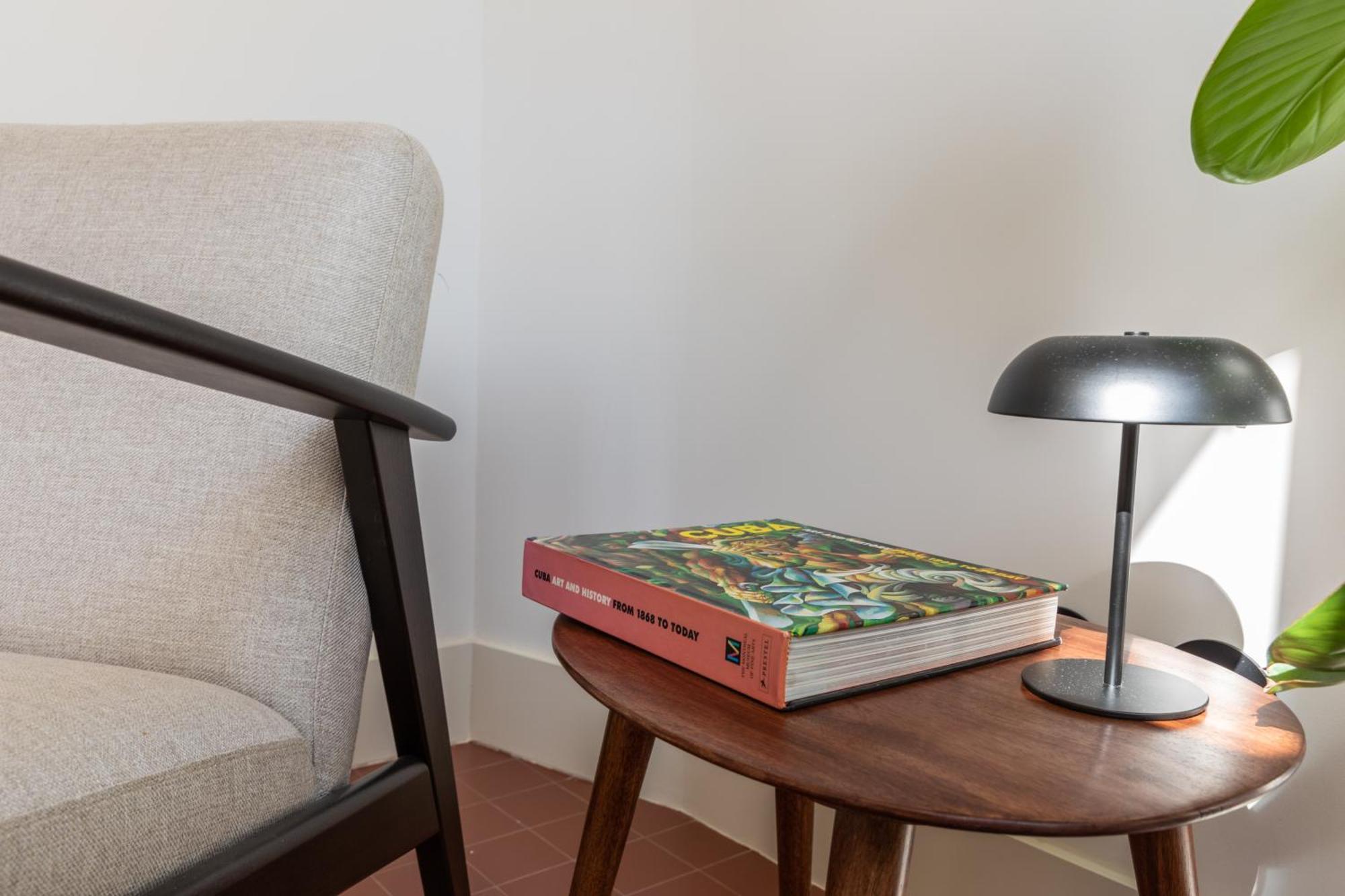 Apartment Alvalade 58 - Charming 2 Bedroom With Ac Near The Airport And Center Lissabon