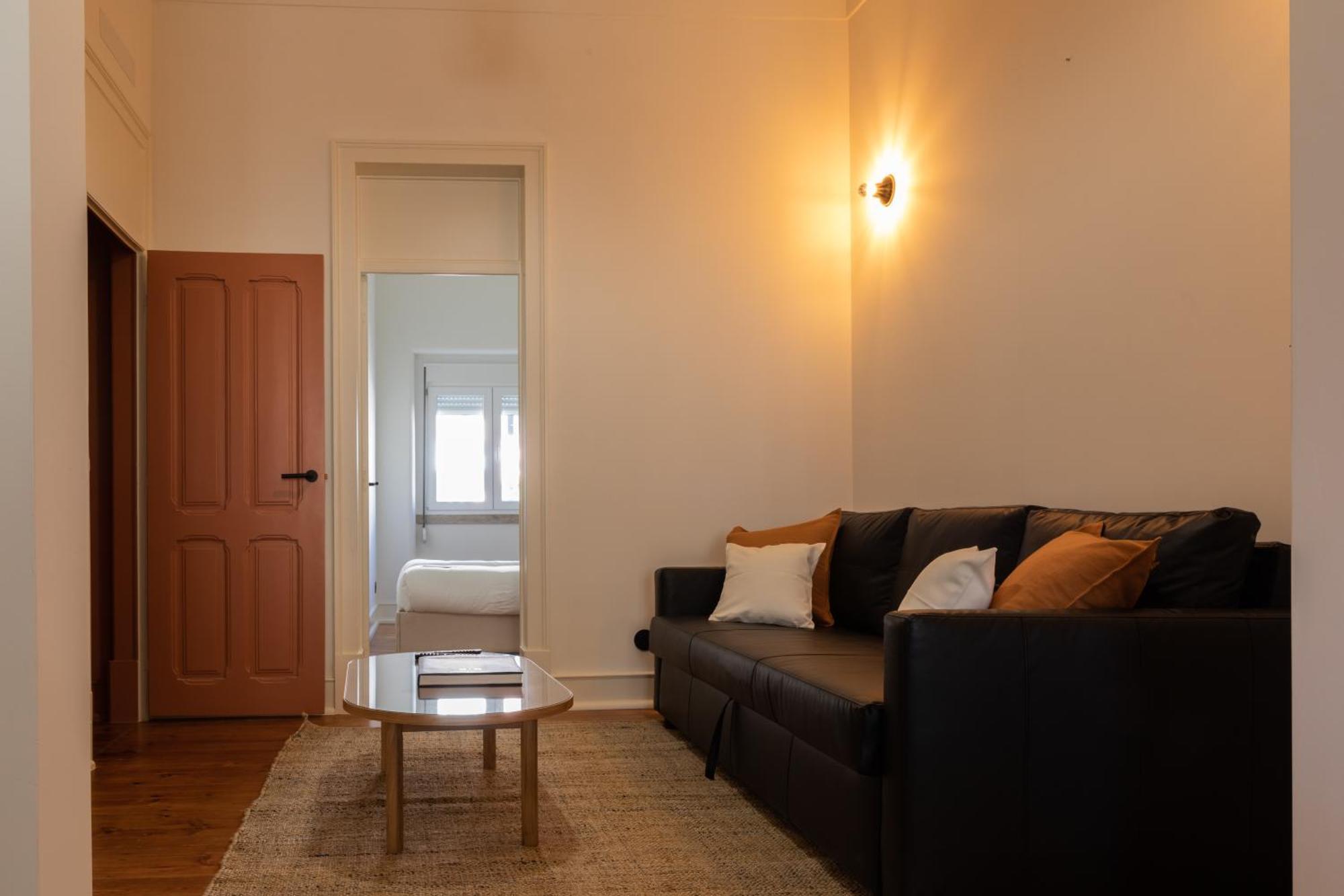 Alvalade 58 - Charming 2 Bedroom With Ac Near The Airport And Center Apartment