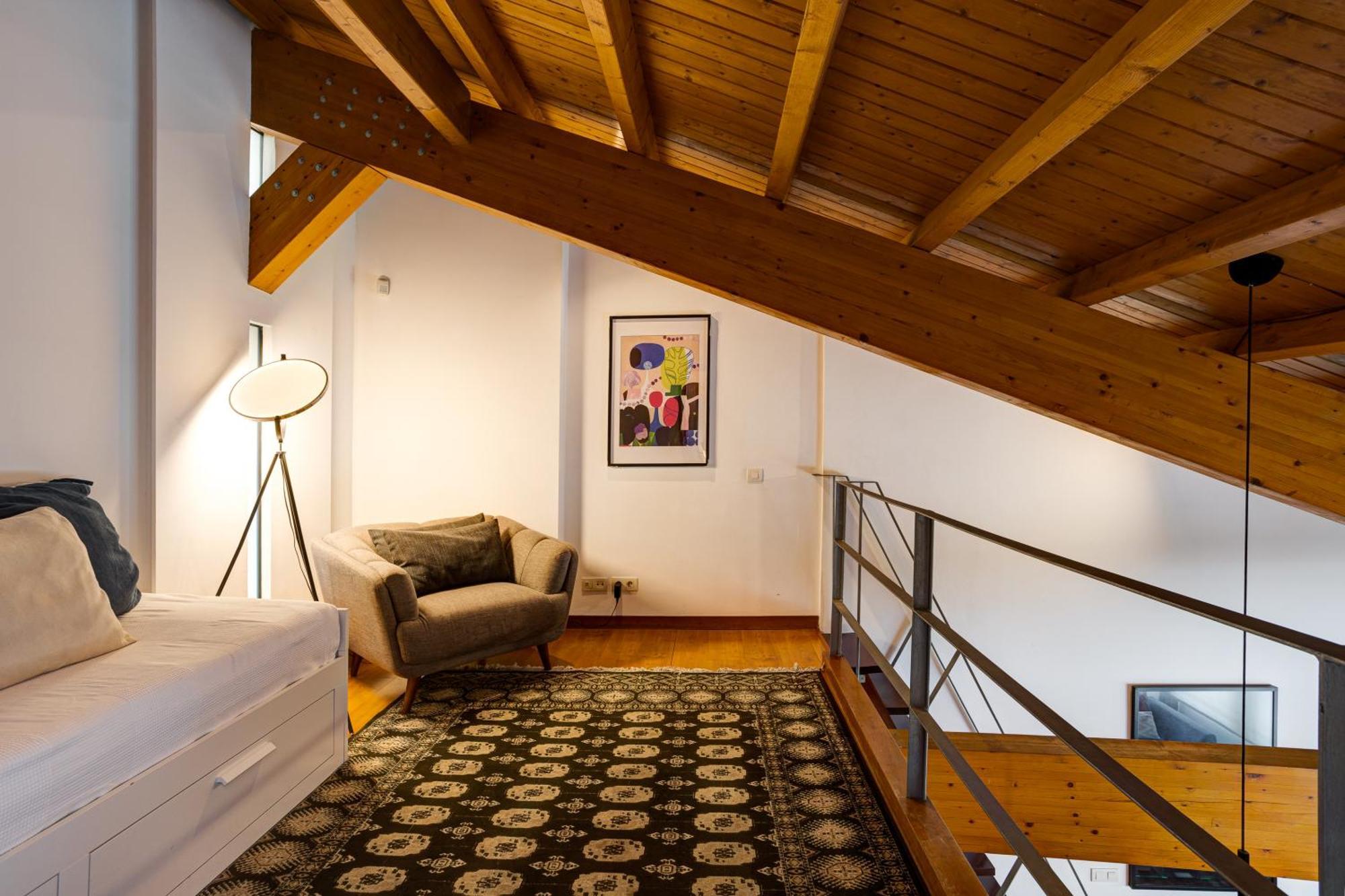 Apartment Amazing Tailor Made Penthouse With A View *
