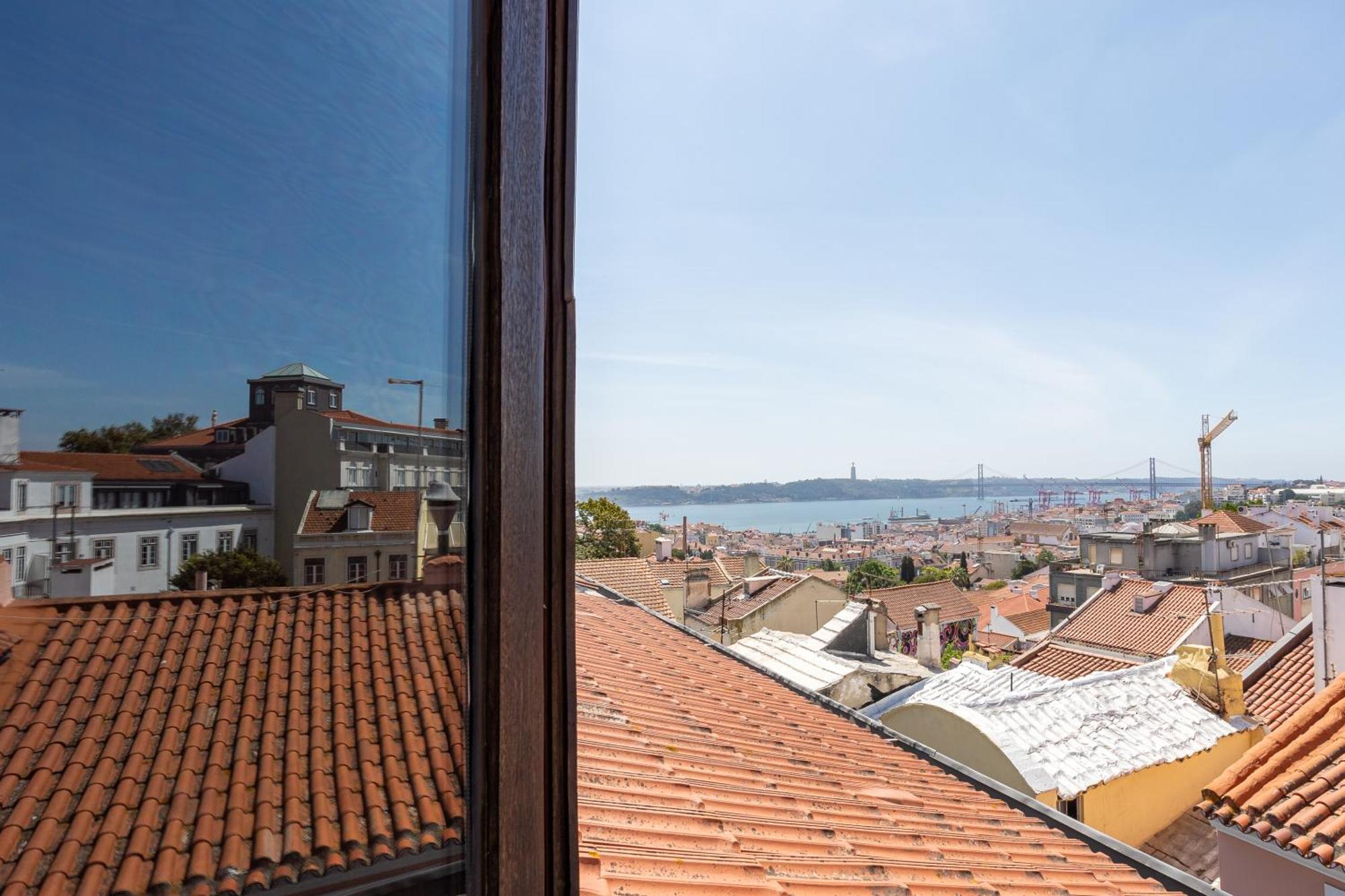 Apartment Amazing Tailor Made Penthouse With A View