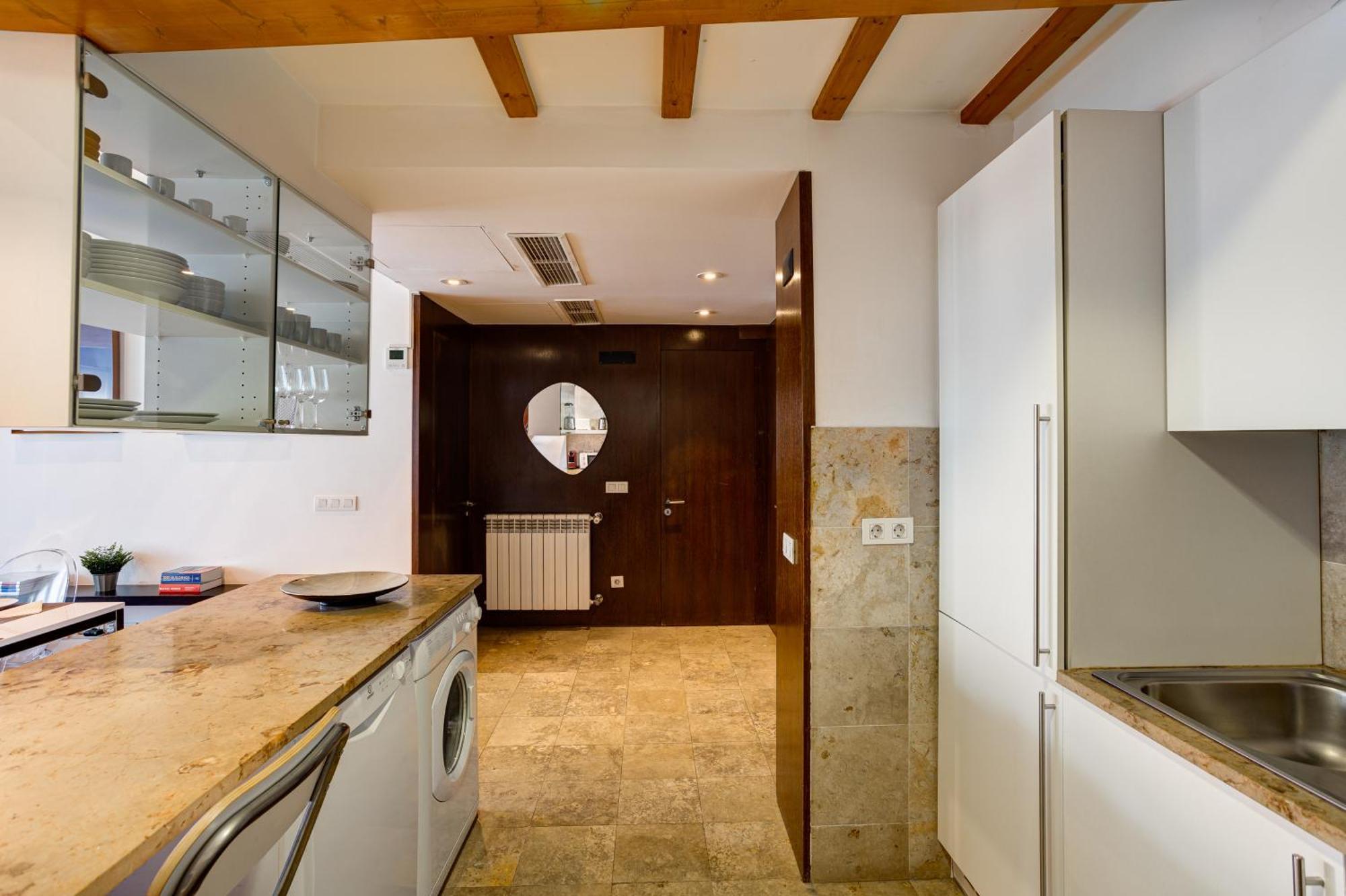 Amazing Tailor Made Penthouse With A View Apartment *