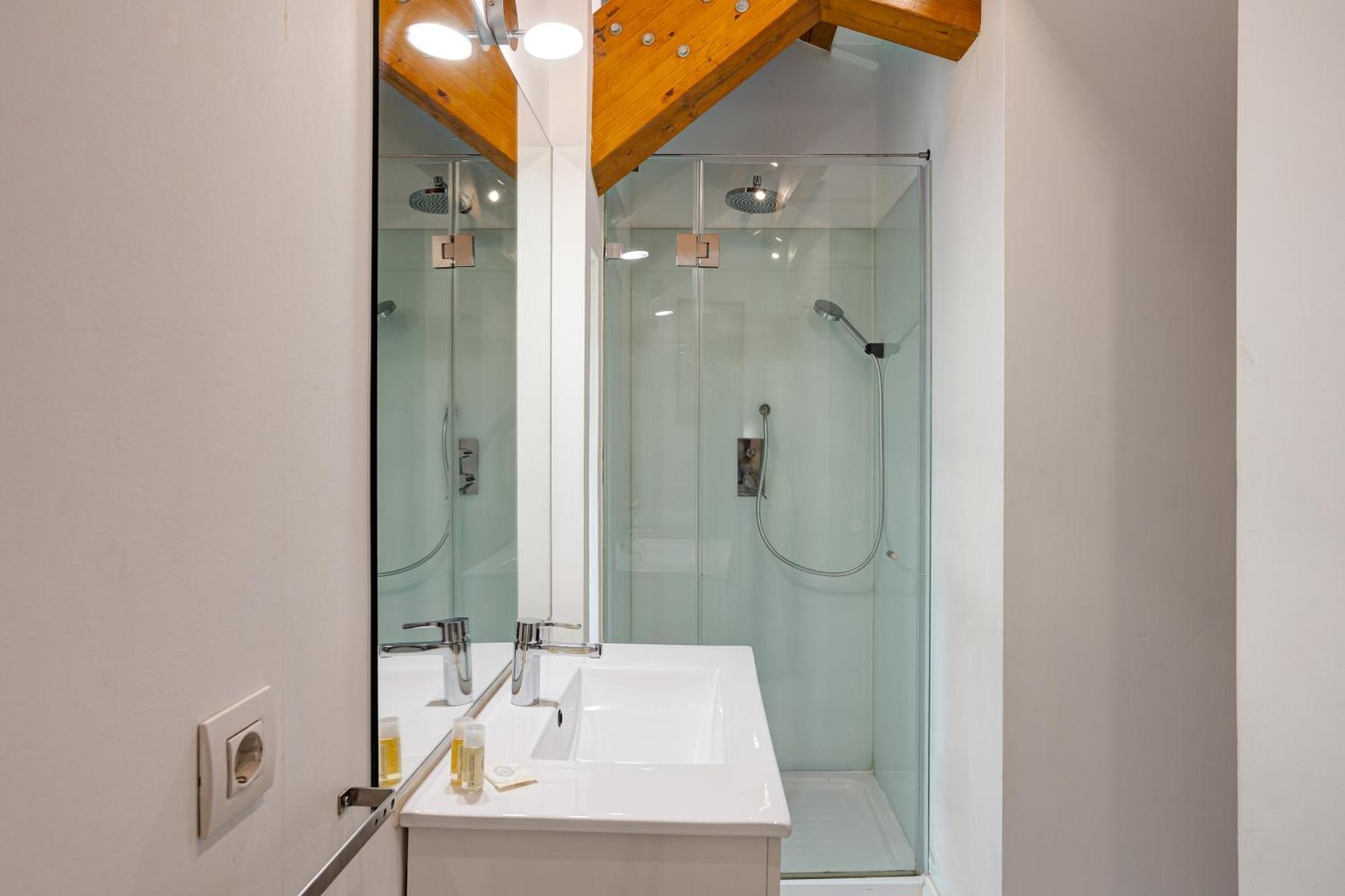Amazing Tailor Made Penthouse With A View Apartment Lissabon